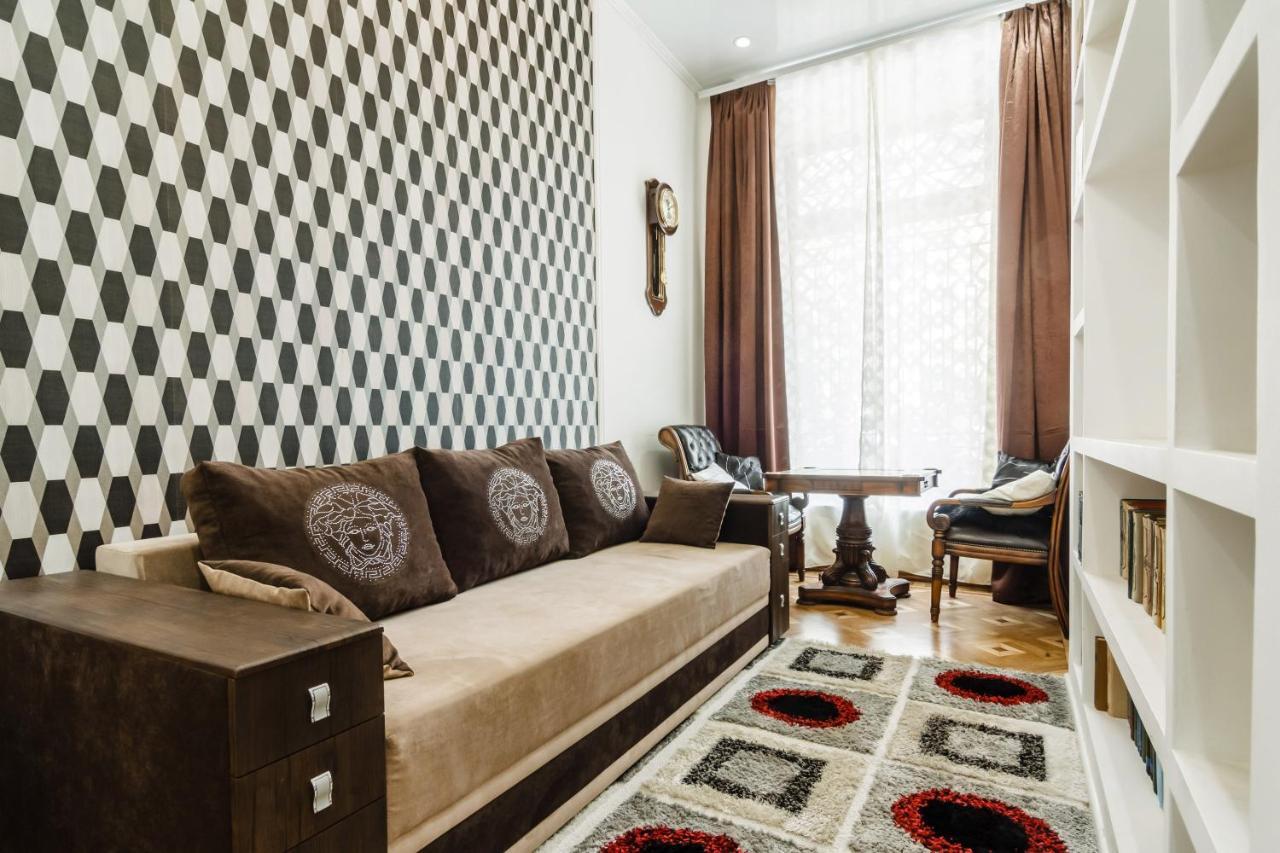 Katerynynska Street 3-Bedrooms Apartment Odessa Dış mekan fotoğraf