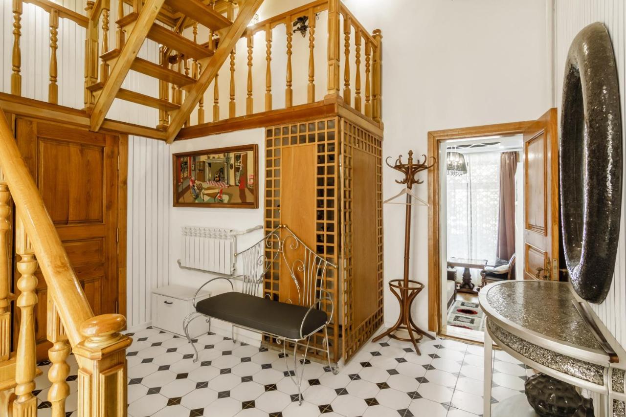 Katerynynska Street 3-Bedrooms Apartment Odessa Dış mekan fotoğraf
