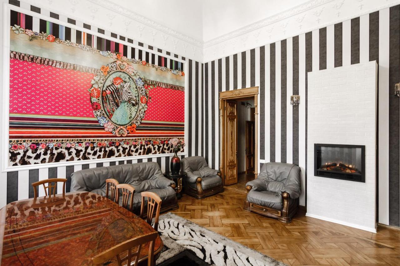 Katerynynska Street 3-Bedrooms Apartment Odessa Dış mekan fotoğraf