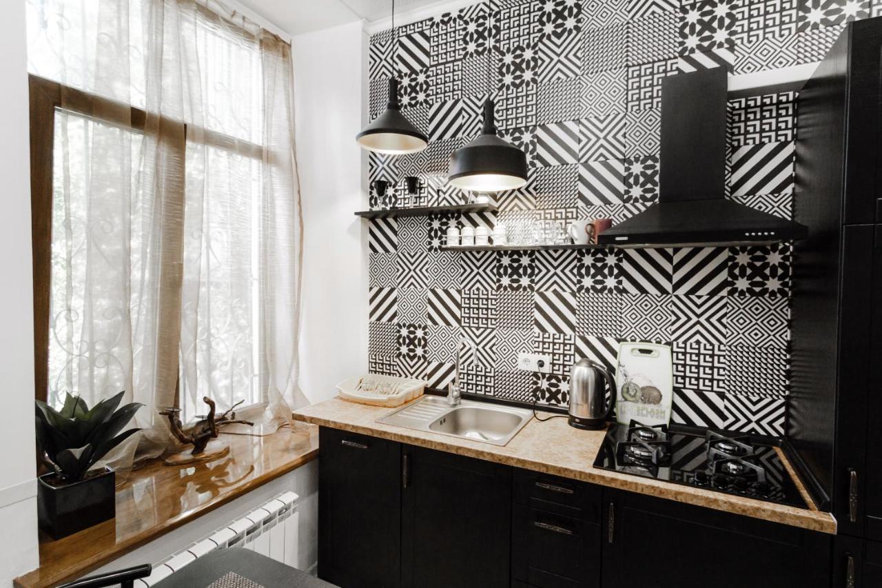Katerynynska Street 3-Bedrooms Apartment Odessa Dış mekan fotoğraf